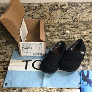 Tiny Toms - Black Canvas